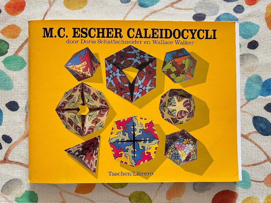 M.C. Escher Caleidocycli, Gelezen, Diverse auteurs, Ophalen of Verzenden, Overige onderwerpen