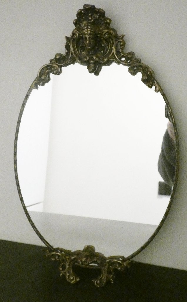 ovale spiegel met mannen hoofd [2019], Antiek en Kunst, Ophalen, Ovaal, Minder dan 50 cm, Minder dan 100 cm