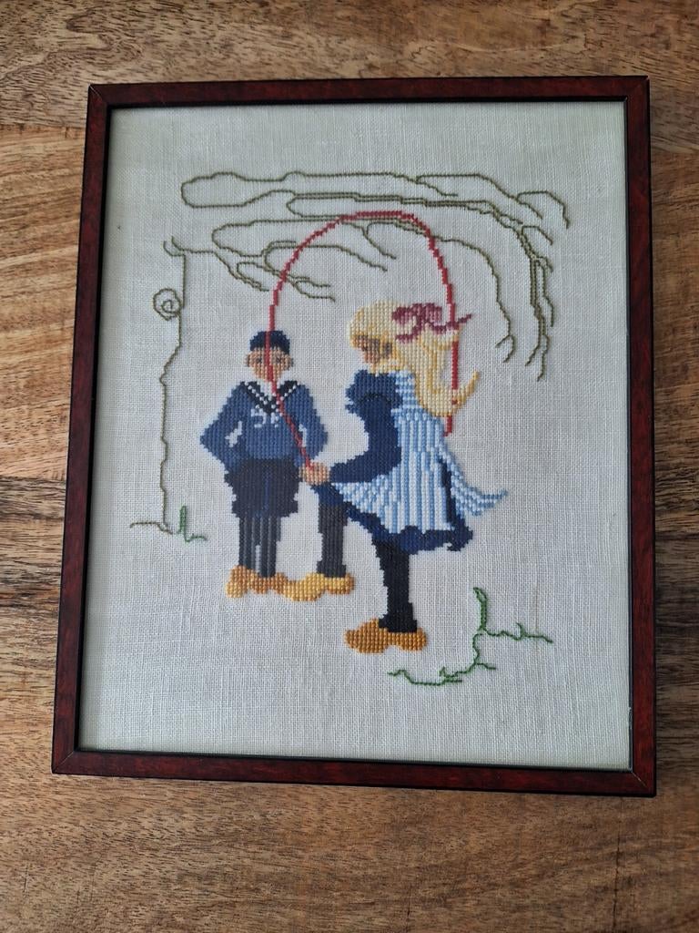 Geborduurd schilderij: Ot en Sien, Hobby en Vrije tijd, Ophalen of Verzenden, Gebruikt, Handborduren, Overige typen