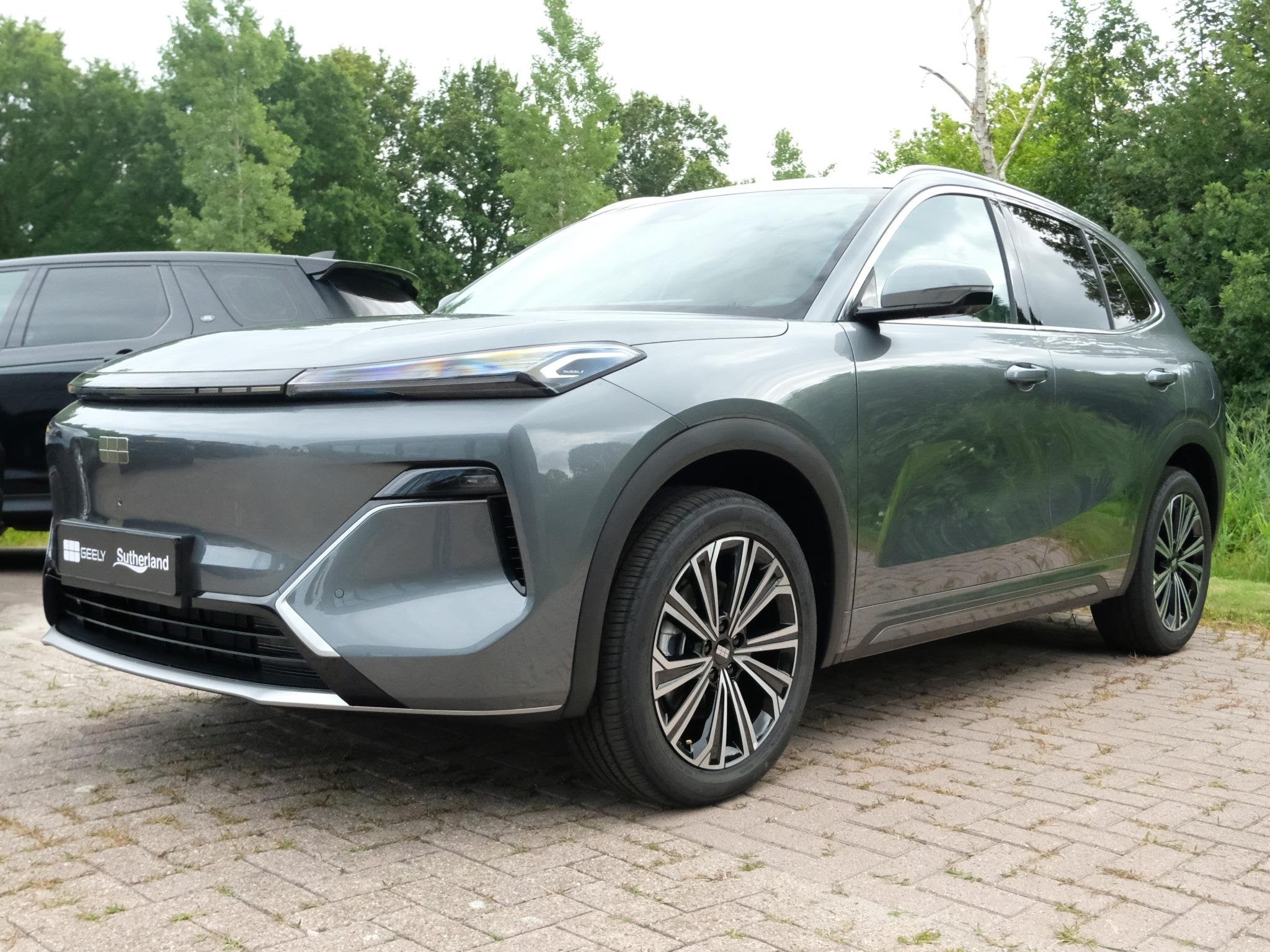 Geely Starray EM-i 1.5 Max+ 262 PK | Panorama | Stoelen voor, Auto's, Gebruikt, Euro 6, 4 cilinders, Bruin