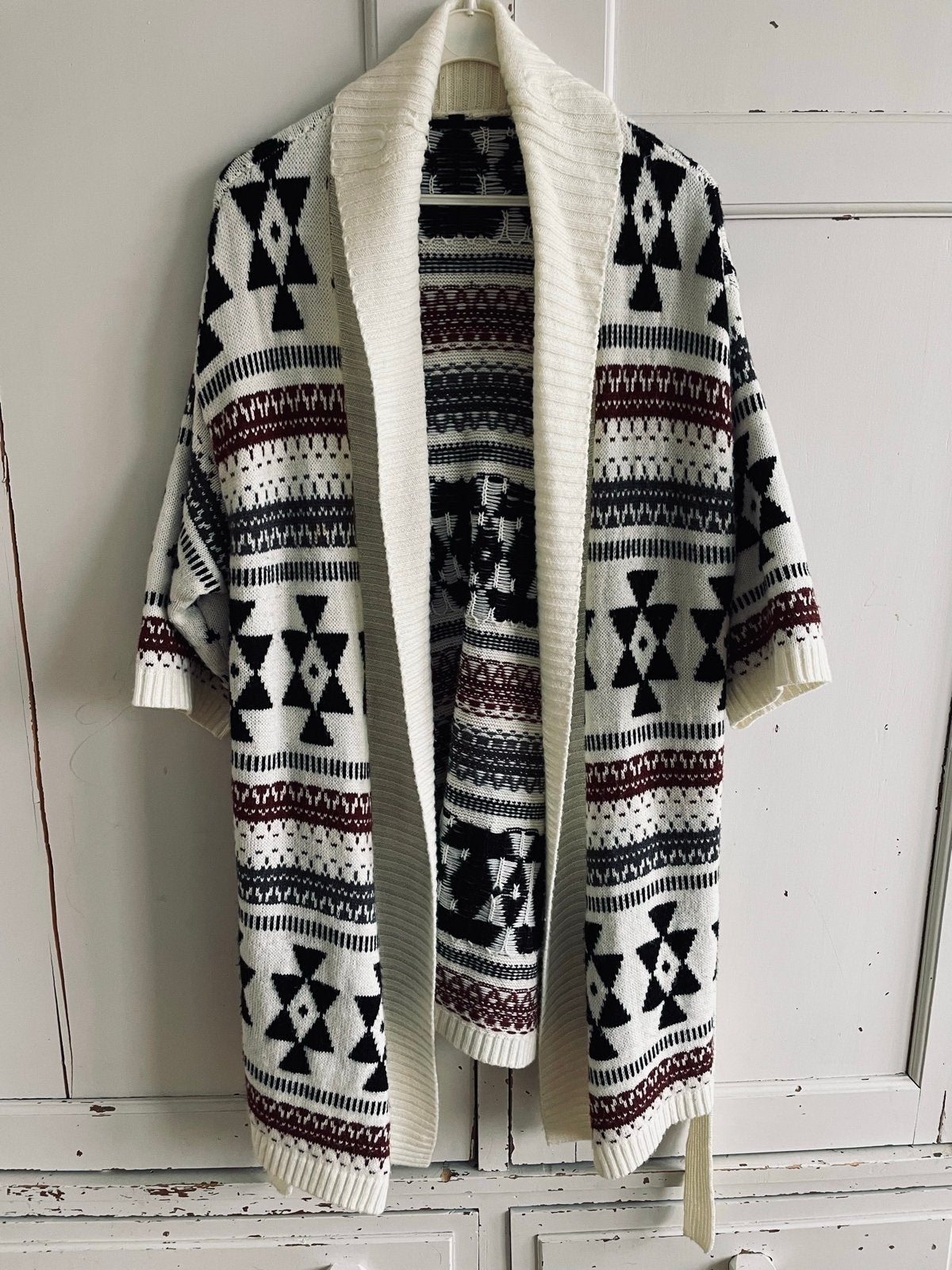 Gebreid vest met Aztec print, Ophalen of Verzenden, Zo goed als nieuw, Maat 38/40 (M), Meerkleurig