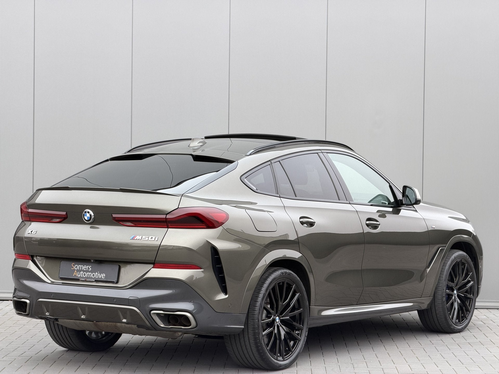 BMW X6 M50i High Executive | Panorama | Bowers & Wilkins | S, Auto's, Automaat, Dealer onderhouden, Gebruikt, 532 pk
