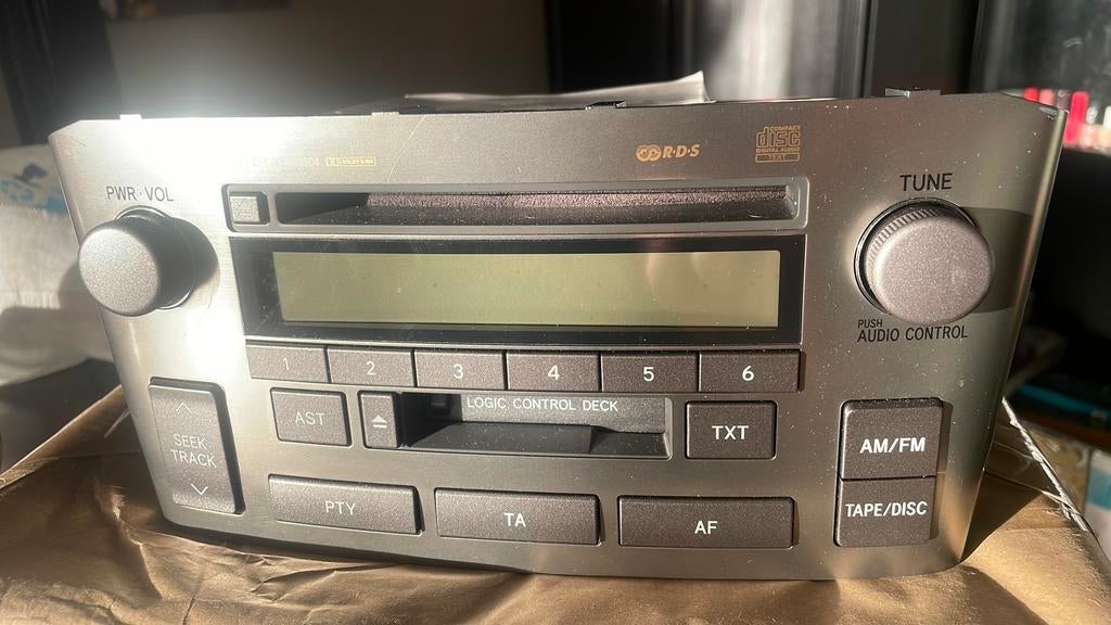 Te koop auto radio Toyota Avensis bouwjaar 2007, Auto diversen, Ophalen, Gebruikt
