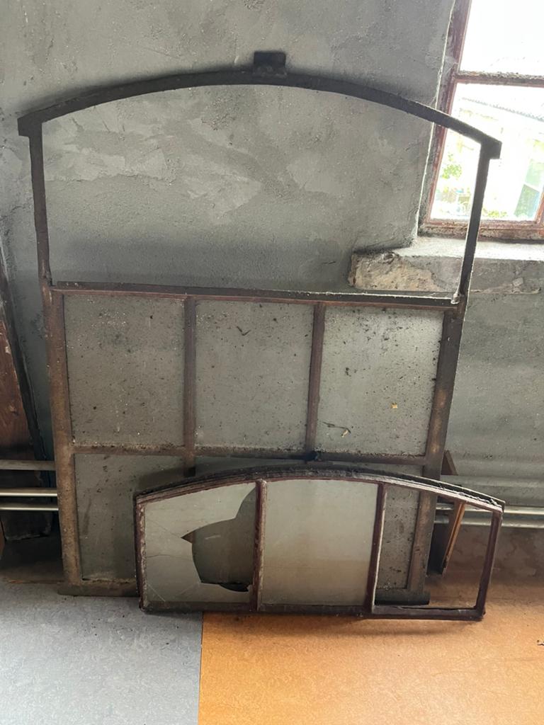 Stal raam, Doe-het-zelf en Verbouw, Glas en Ramen, Ophalen of Verzenden, 80 tot 120 cm