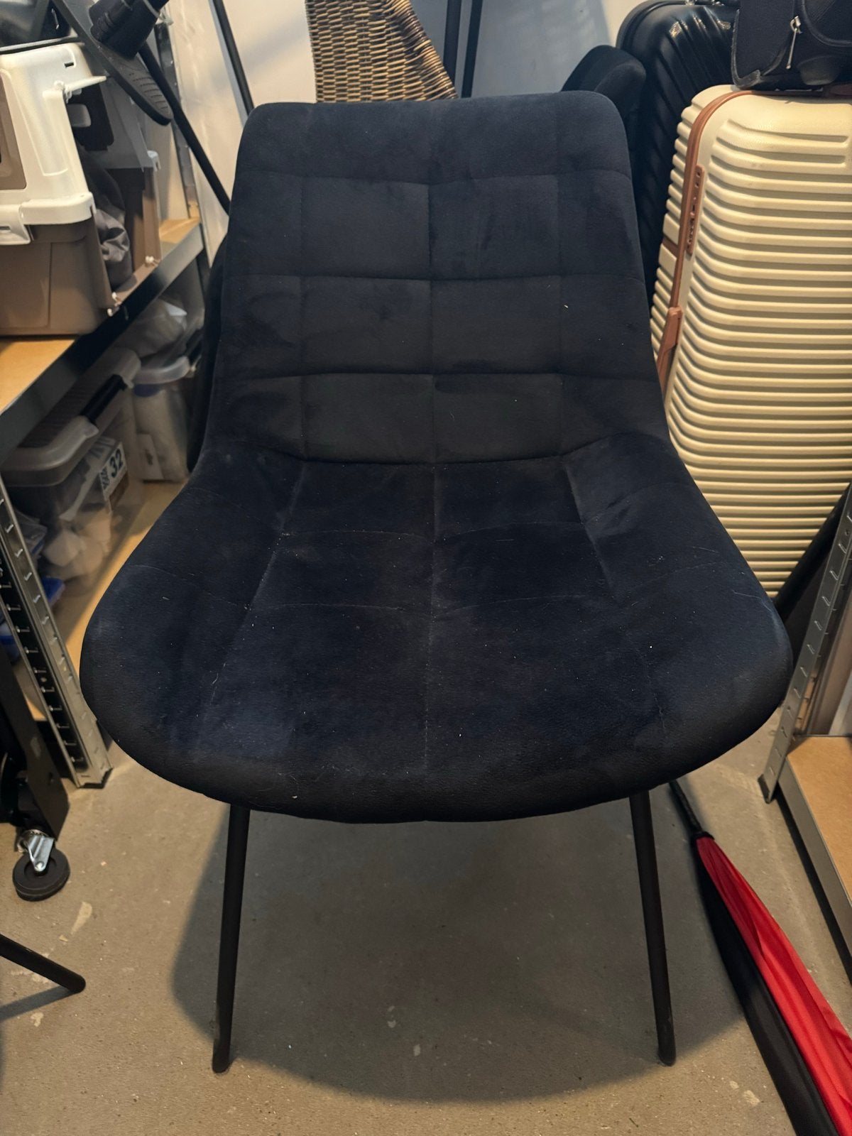 4 zwarte eetkamerstoelen - gebruikt maar in goede staat, Ophalen, Gebruikt, Zwart, Vier