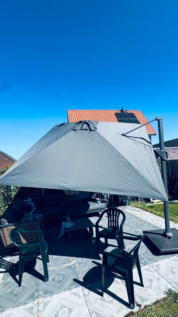 Zeefparasol Platinum CHALLENGER T². 3x3 meter ZGAN, Tuin en Terras, Parasols, Zo goed als nieuw, Zweefparasol, Kantelbaar, Ophalen