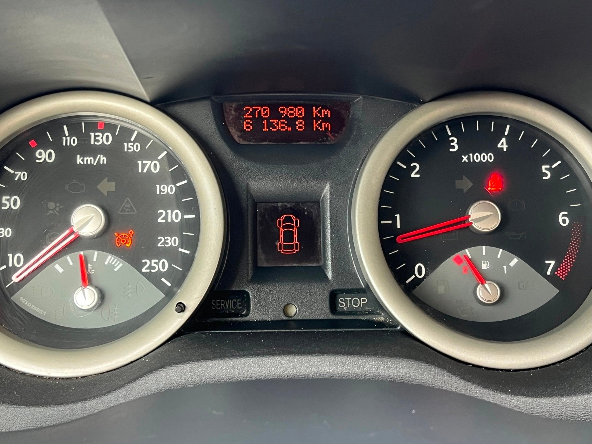 Foto 19 van Renault Mégane Grand Tour 1.6-16V Expression Basis|APK|RIJD