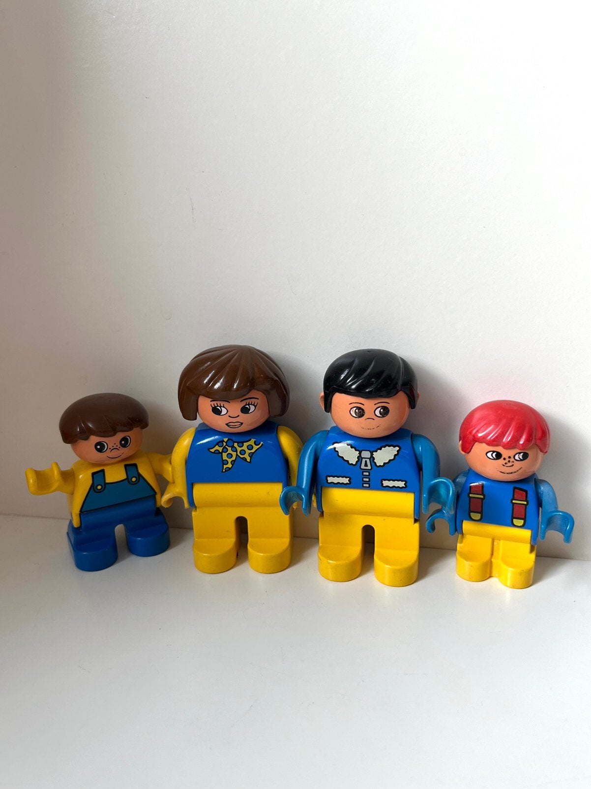 Lego Duplo/ Poppetjes /Gezin / Vader, Moeder + 2 kids, Ophalen of Verzenden, Gebruikt, Duplo