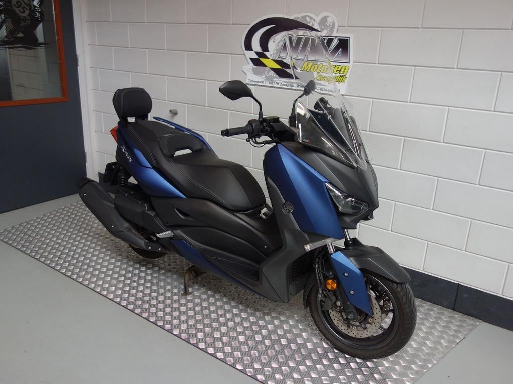 YAMAHA X MAX 400, Scooter, 395 cc, Bedrijf, Onbekend