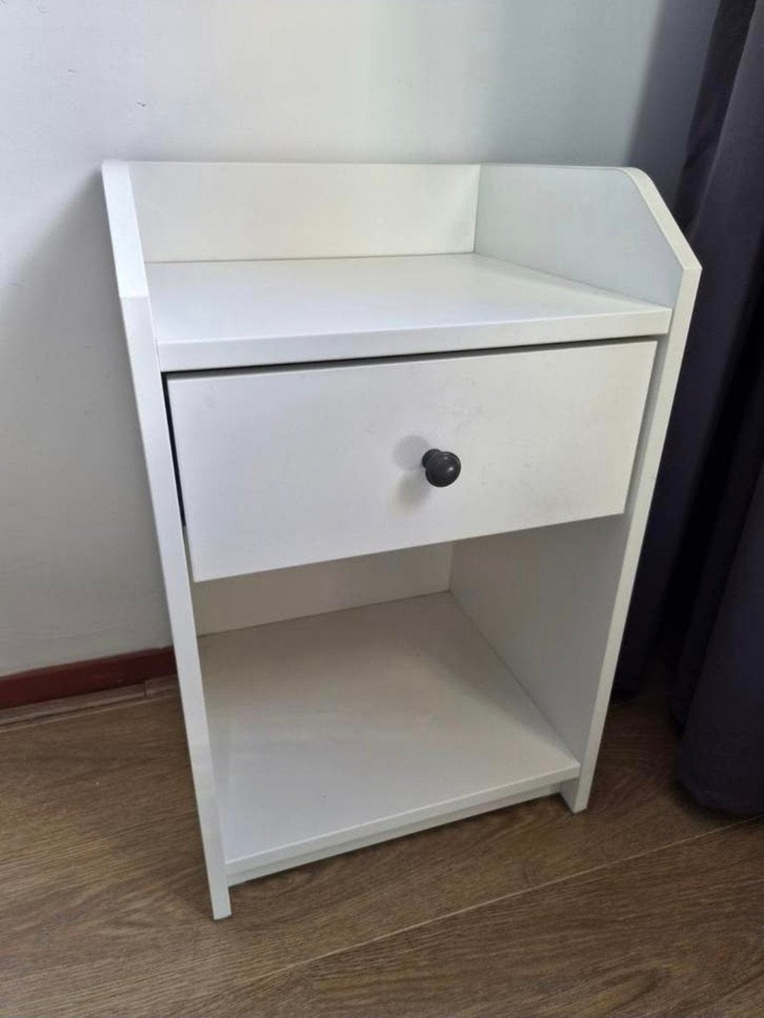 Ikea Hauga nachtkastje met lade en open vak, Ophalen