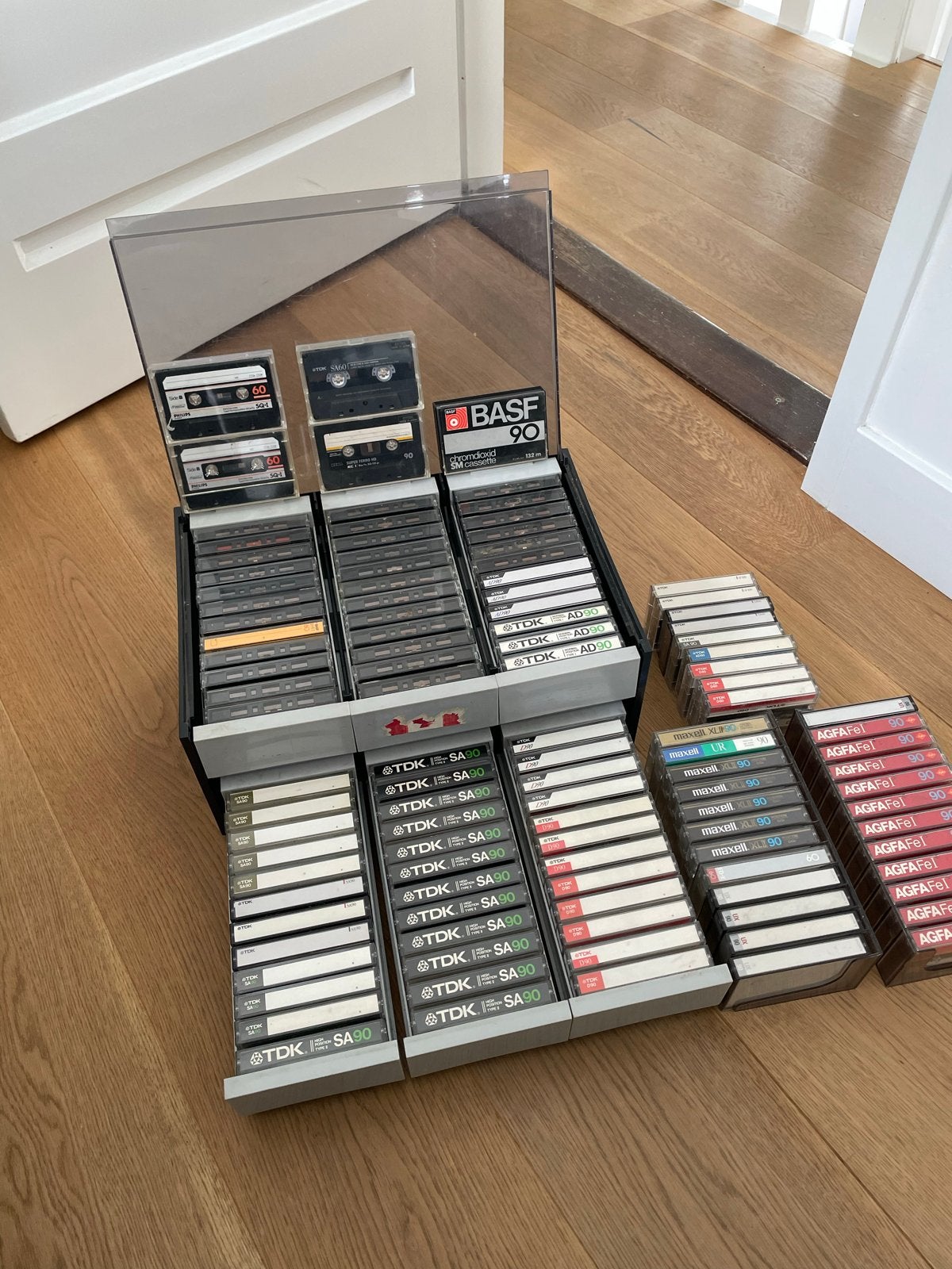 Grote collectie van 110 cassettebandjes (TDK, Maxell, AGFA), Cd's en Dvd's, Cassettebandjes, Ophalen, Gebruikt, Overige genres