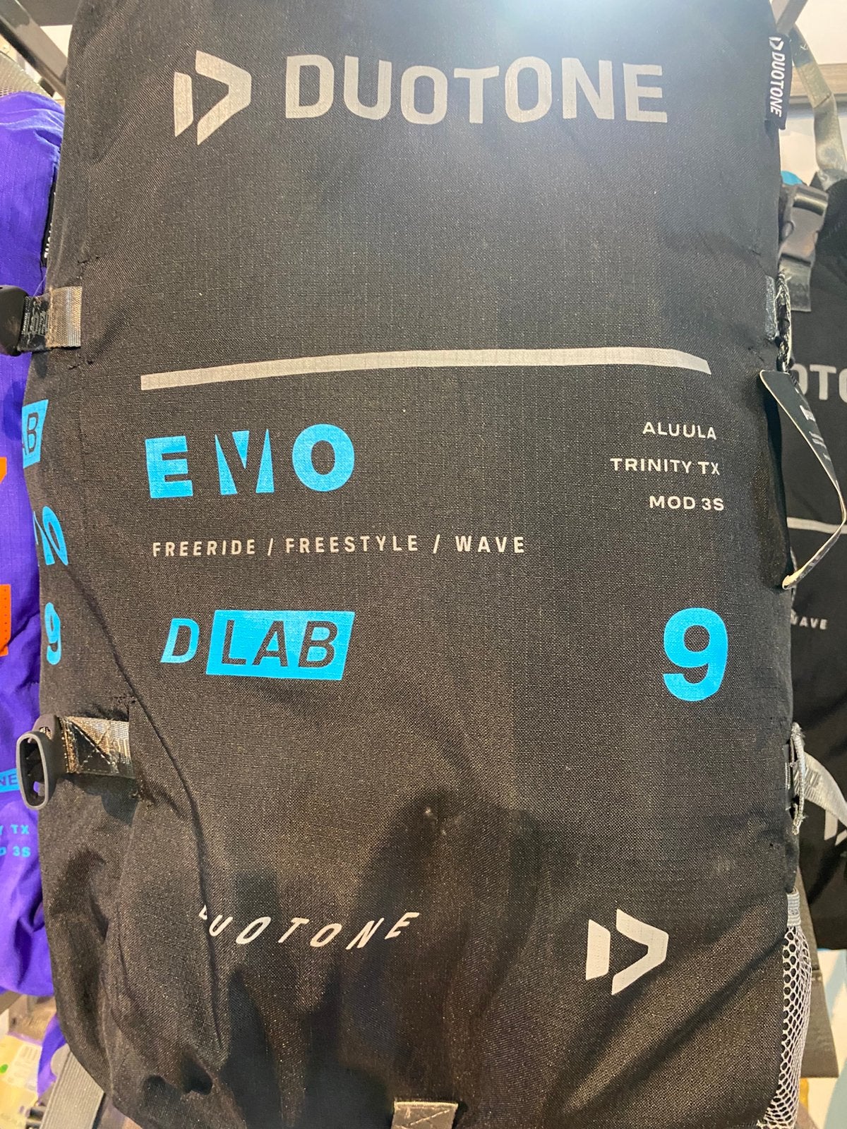 Duotone Evo D/lab 9m 2026 1xnieuw / 1xzgan, Watersport en Boten, Kitesurfen, 9 m², Duotone, Geen board, Nieuw