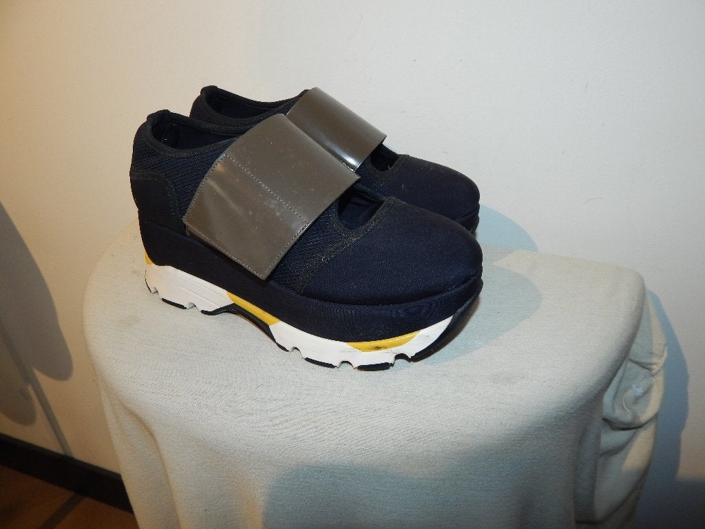 Marni plateau schoenen brede band soft shell zwart 38, Zwart, Overige typen, Ophalen of Verzenden, Gedragen