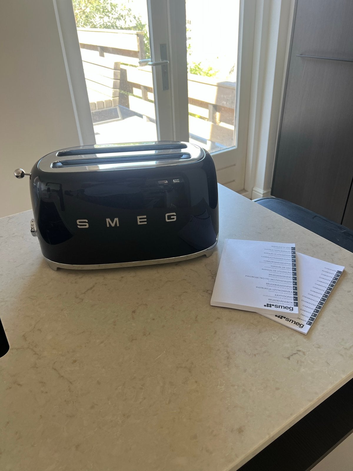 SMEG broodrooster zwart glanzend (eventueel combi blender), Ophalen, Zo goed als nieuw