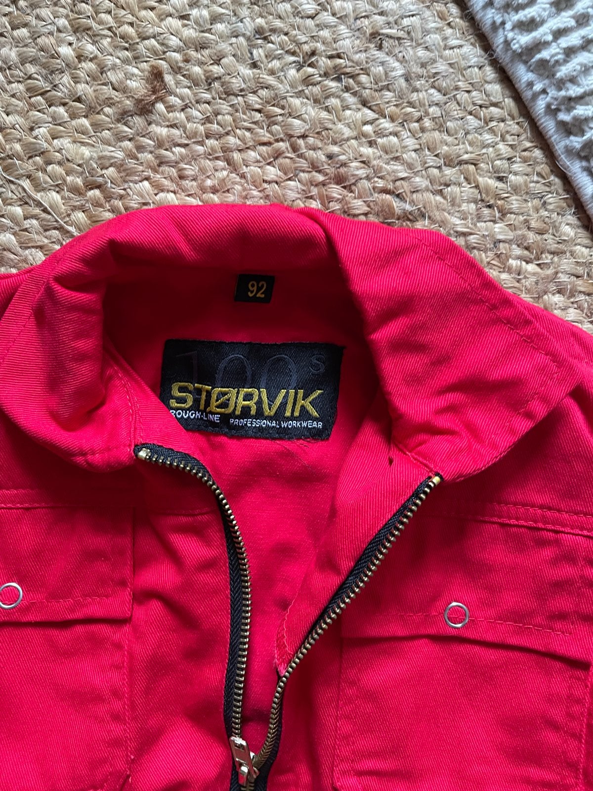 Rode Størvik kinderoverall maat 92, Ophalen of Verzenden, Zo goed als nieuw, Jongen of Meisje