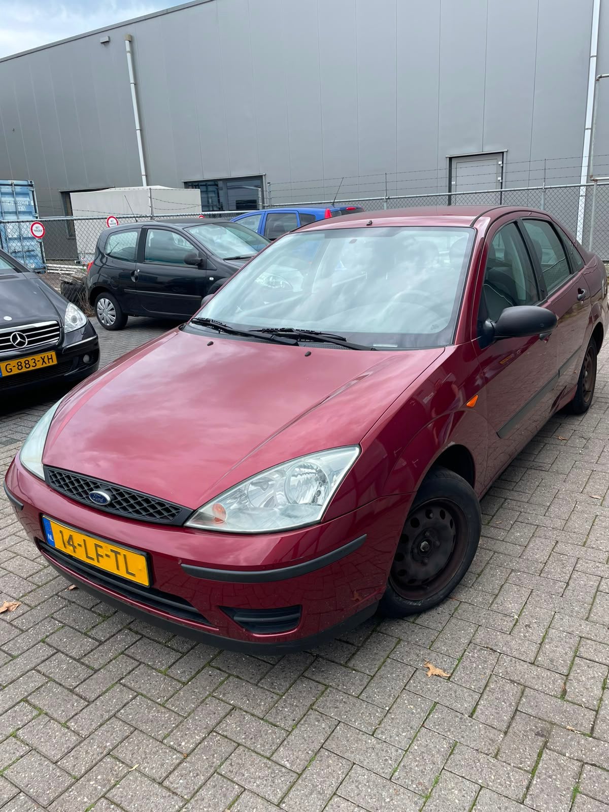 Ford Focus 1.4 Benzine | APK 06-2027 | Bijna volle tank 995€, 74 pk, 4 cilinders, 49 €/maand, Origineel Nederlands
