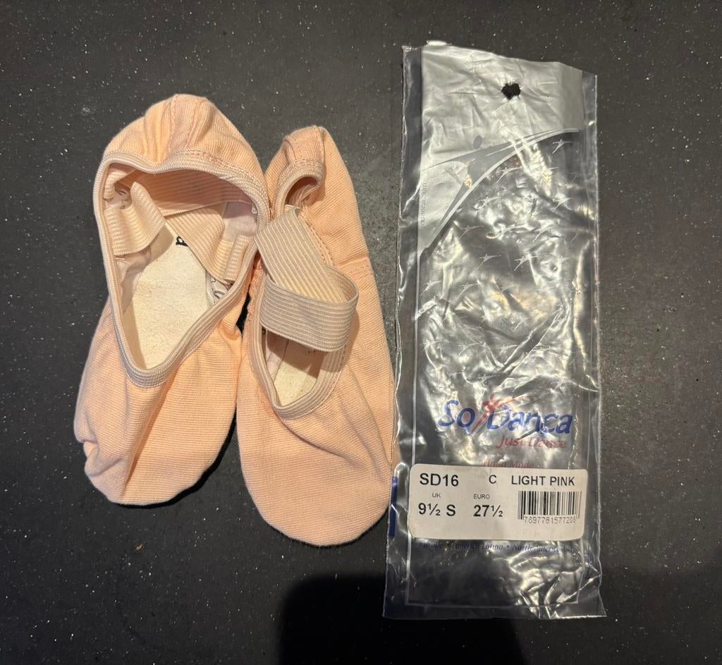 Balletschoentjes canvas So Danca - maat 23/24 nieuw, Sport en Fitness, Ballet, Ophalen of Verzenden, Zo goed als nieuw, Schoenen