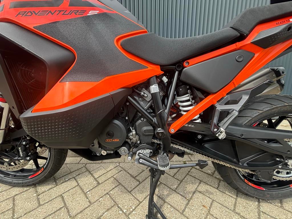 KTM 1290 Adventure S - Krachtige Toermotor met Akrapovic, Sportuitlaat, Nieuw, Particulier, Toermotor