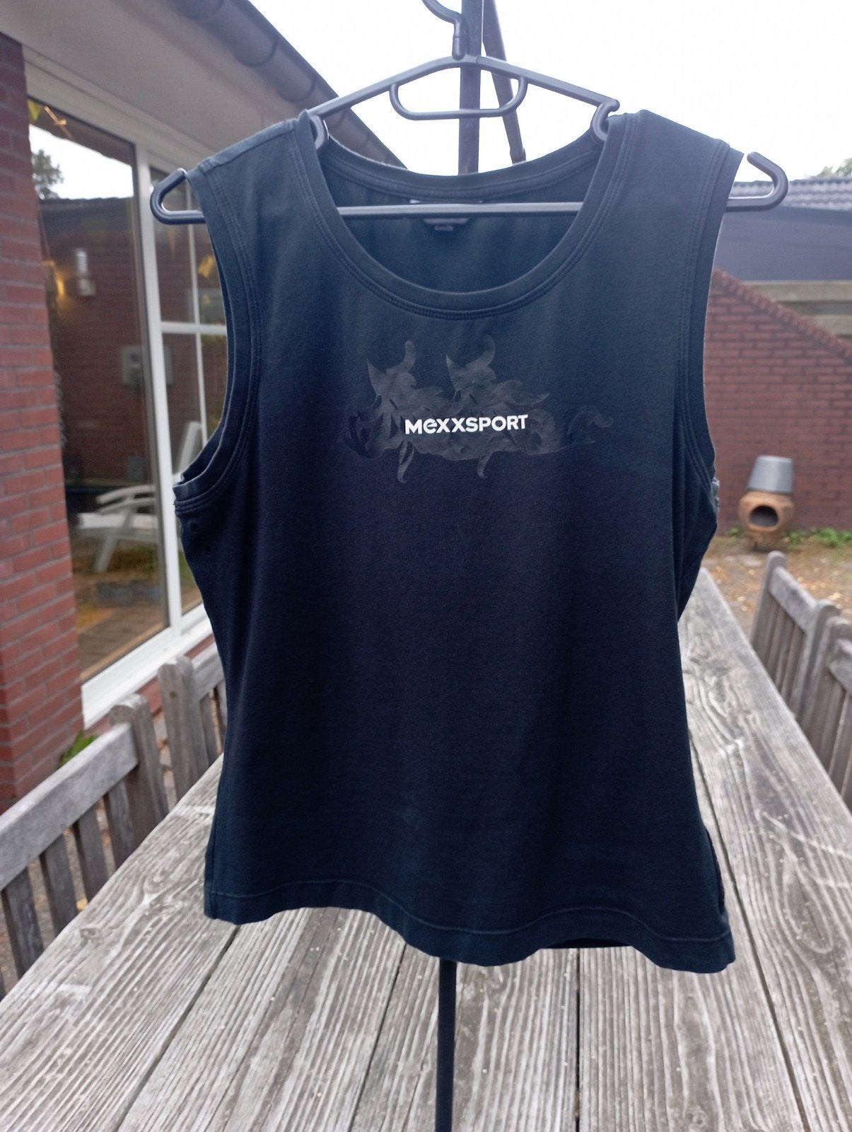leuk zwart shirt/top/hempje, merk Mexx (sport), mt L, Kleding | Dames, Ophalen of Verzenden, Zo goed als nieuw, Zwart, Fitness of Aerobics