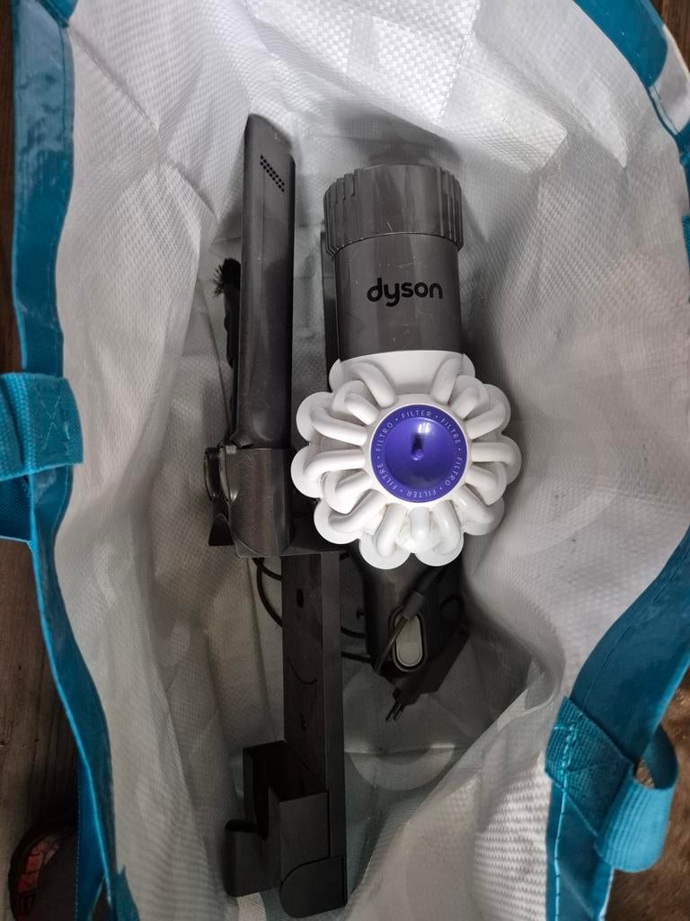 Dyson v6 met motorissues, Ophalen of Verzenden, Niet werkend, Overige typen