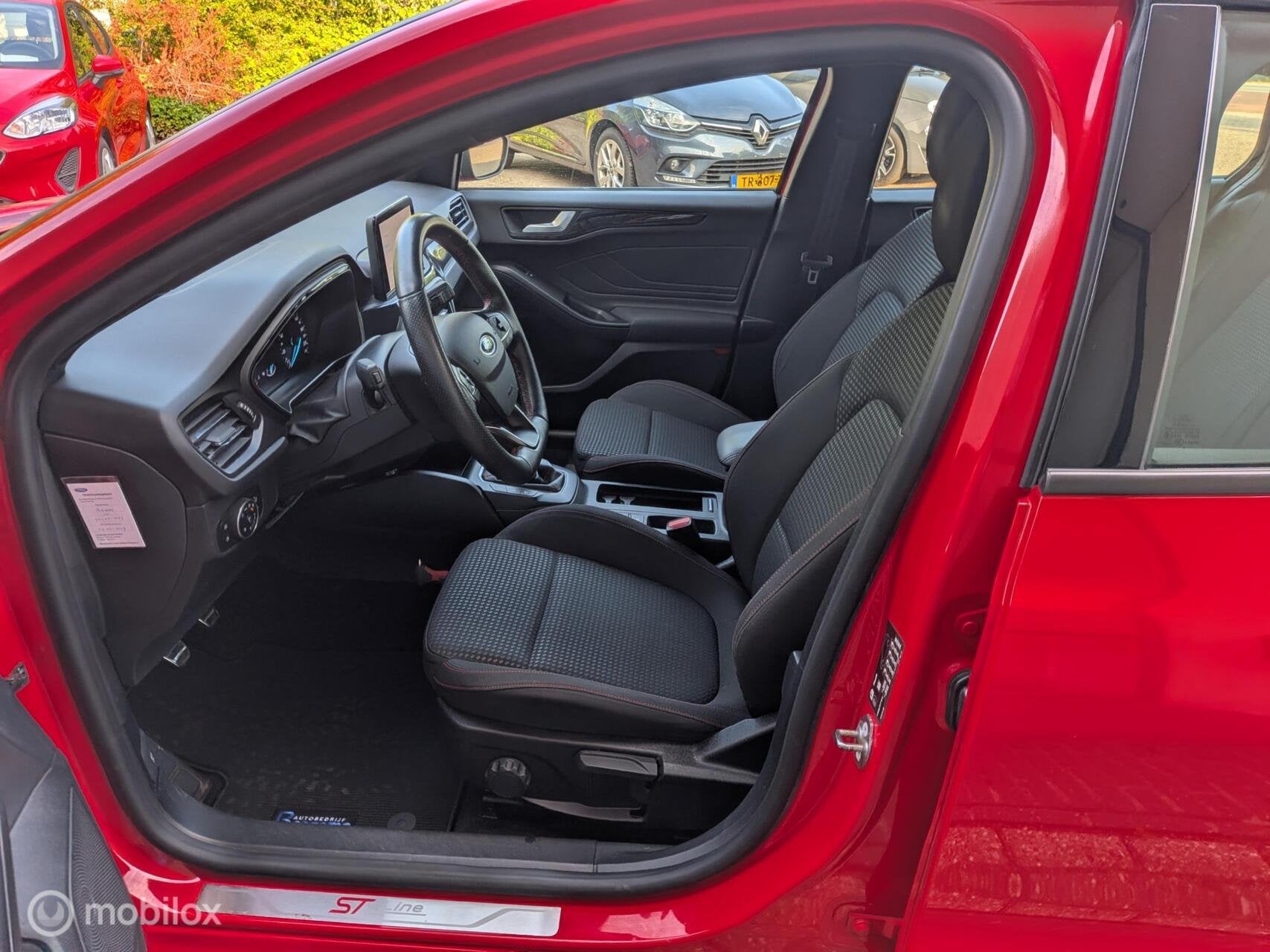 Ford Focus Wagon 1.0 EcoB Hybrid ST Line Business Afn.Trh, Origineel Nederlands, 19 km/l, Onderhoudsboekje, 999 cc