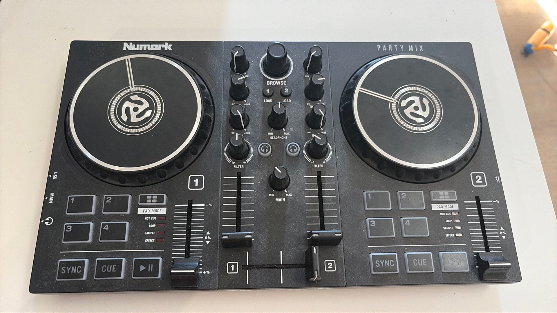 Numark partymix draaitafel, Muziek en Instrumenten, Dj-sets en Draaitafels, Ophalen, Zo goed als nieuw, Numark