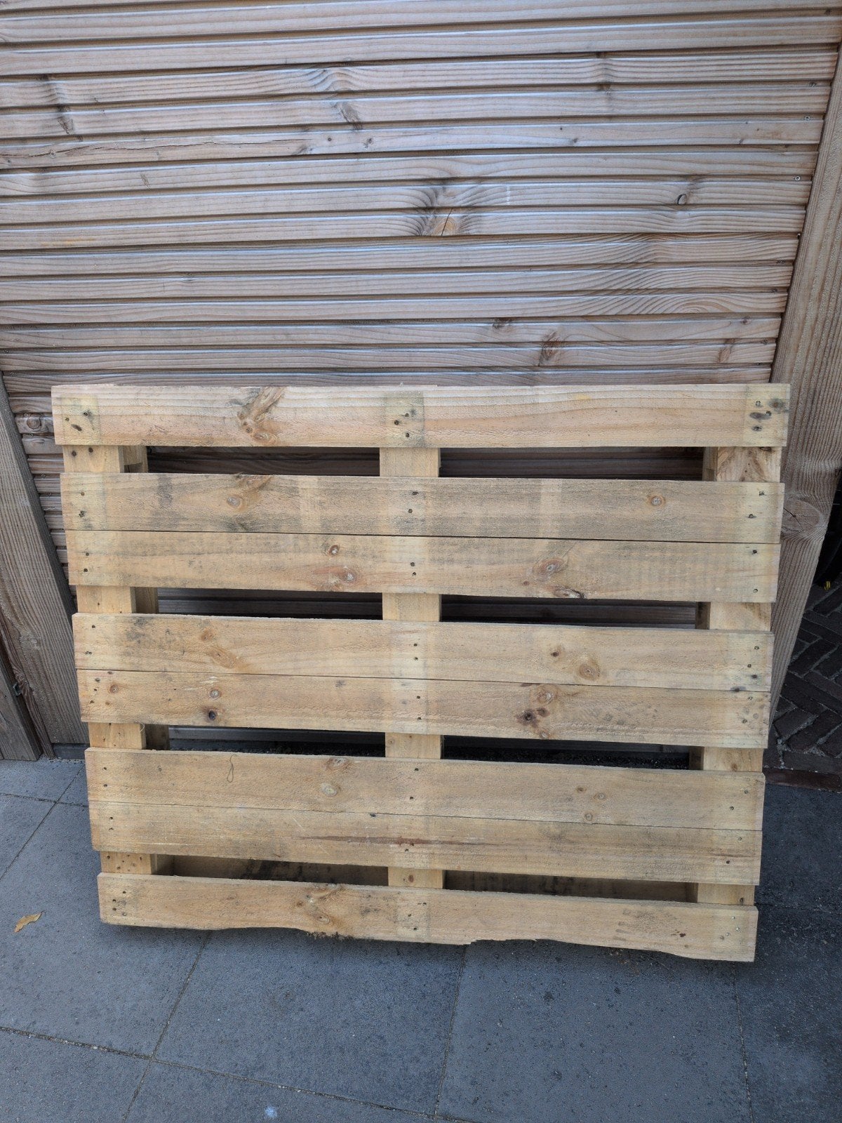 Stevige houten pallet voor diverse toepassingen, Doe-het-zelf en Verbouw, Hout en Planken, Ophalen, Gebruikt, 50 mm of meer, Pallet