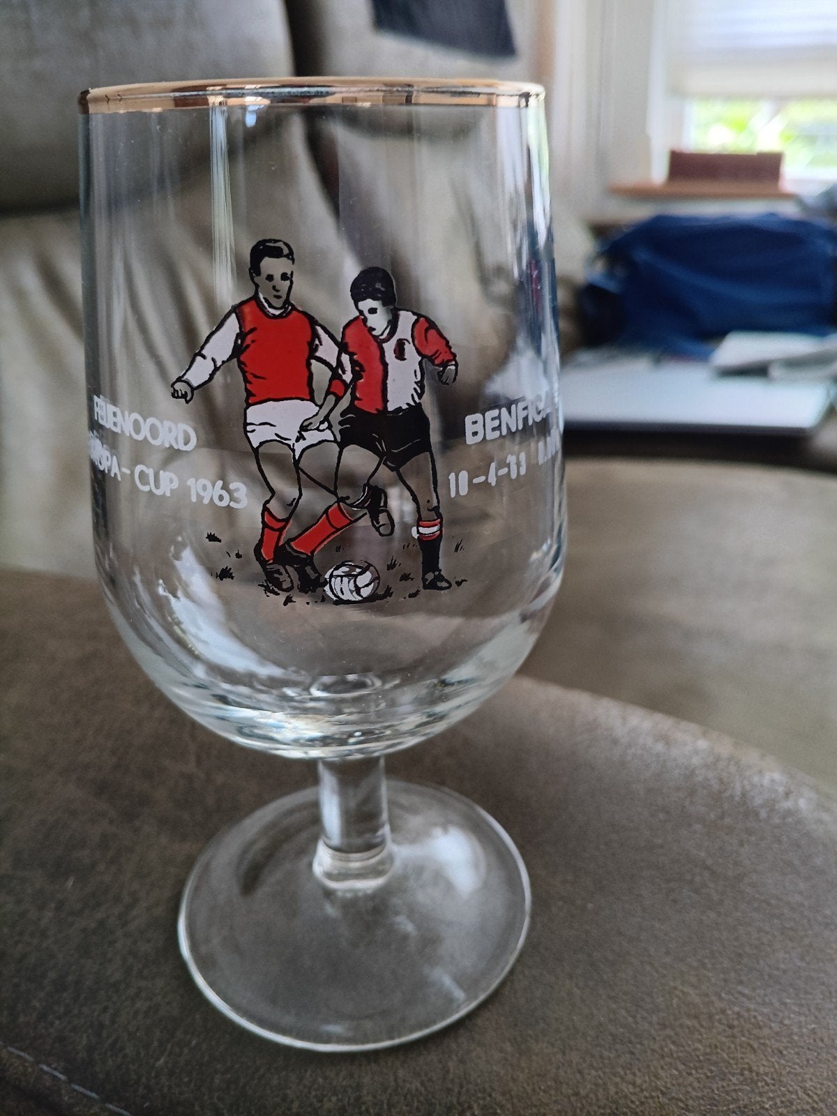 OUD GLAS FEYENOORD BENFICA  UIT 1963, Verzenden, Feyenoord, Overige typen