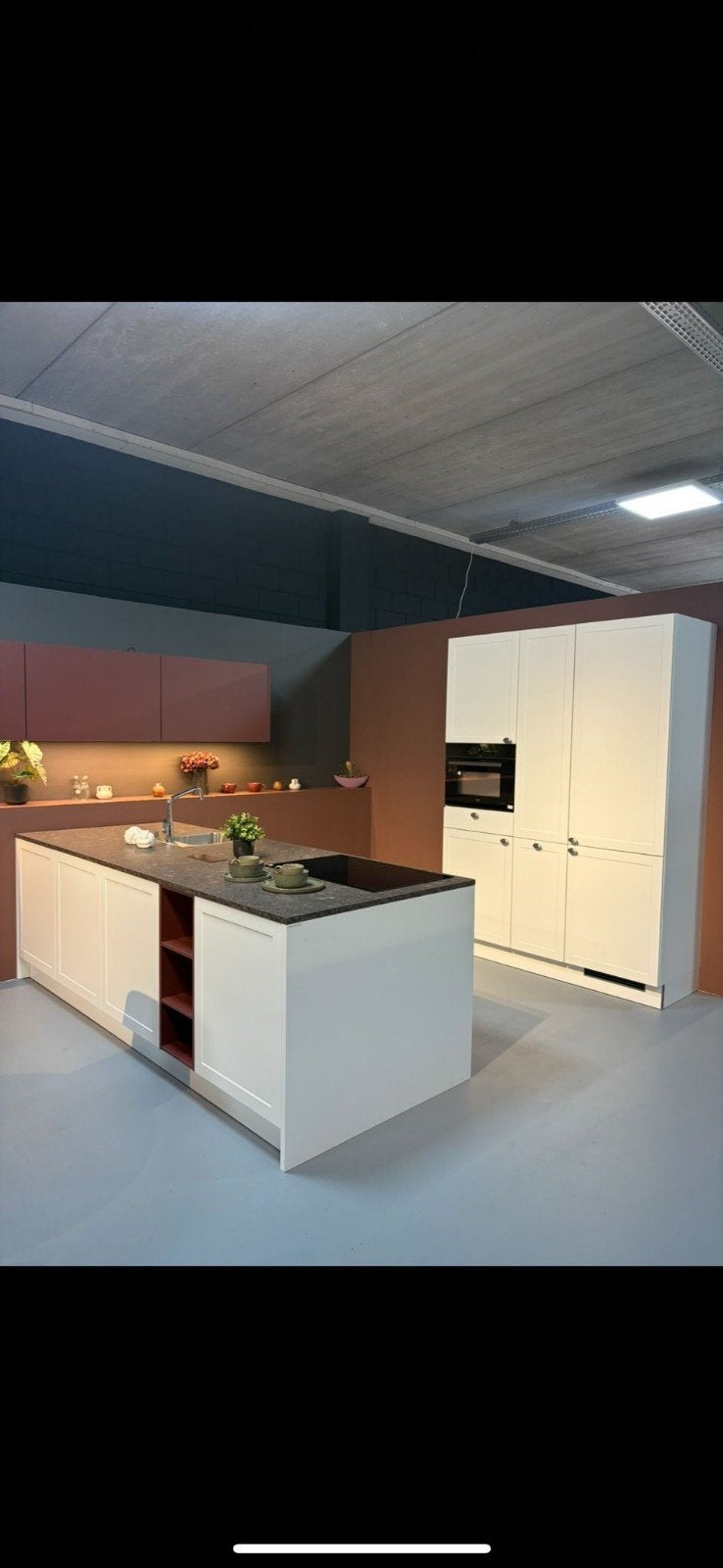 Nieuwe Notle Keuken met Kookeiland en Beko Apparatuur, Ophalen