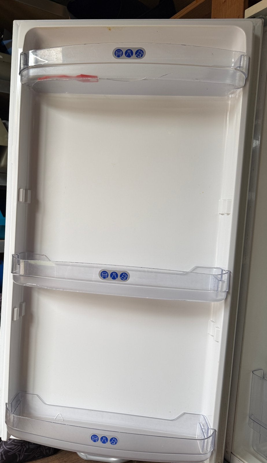 Whirlpool ARG 955/3 Koelkast - Compact en Efficiënt, Ophalen, 150 tot 200 liter, 120 tot 140 cm, 45 tot 60 cm