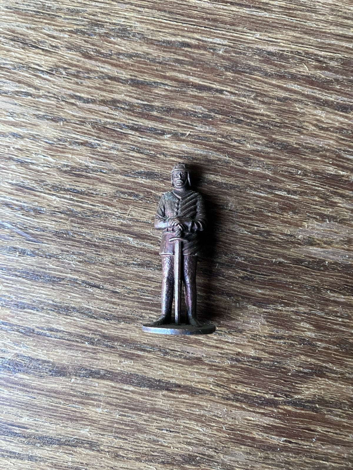 Vintage metalen figuur soldaat/ridder, 4 cm hoog, Verzamelen, Ophalen of Verzenden, Gebruikt