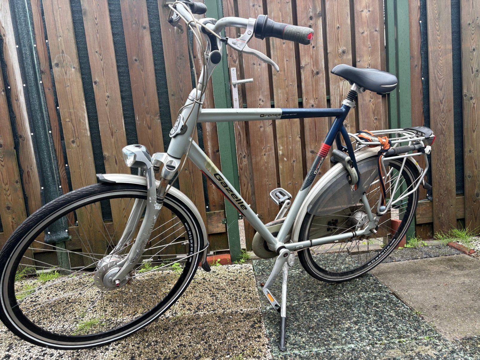 Foto 2 van Gazelle Orange Limited Edit Herenfiets 65cm 8 versnellingen
