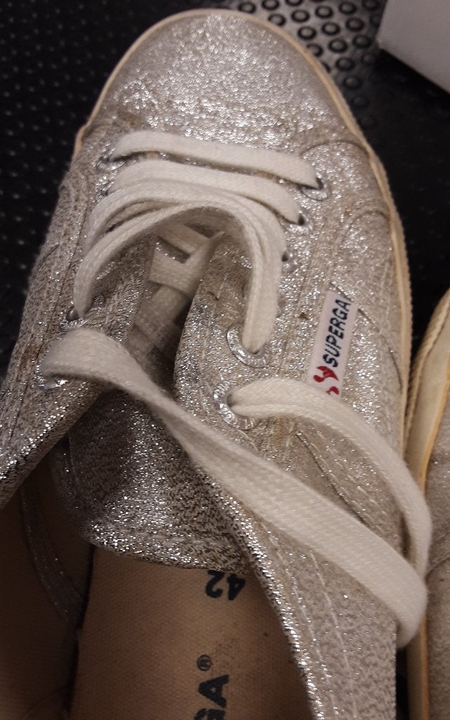 Superga zilveren gympen, Overige kleuren, Ophalen of Verzenden, Sneakers of Gympen, Gedragen