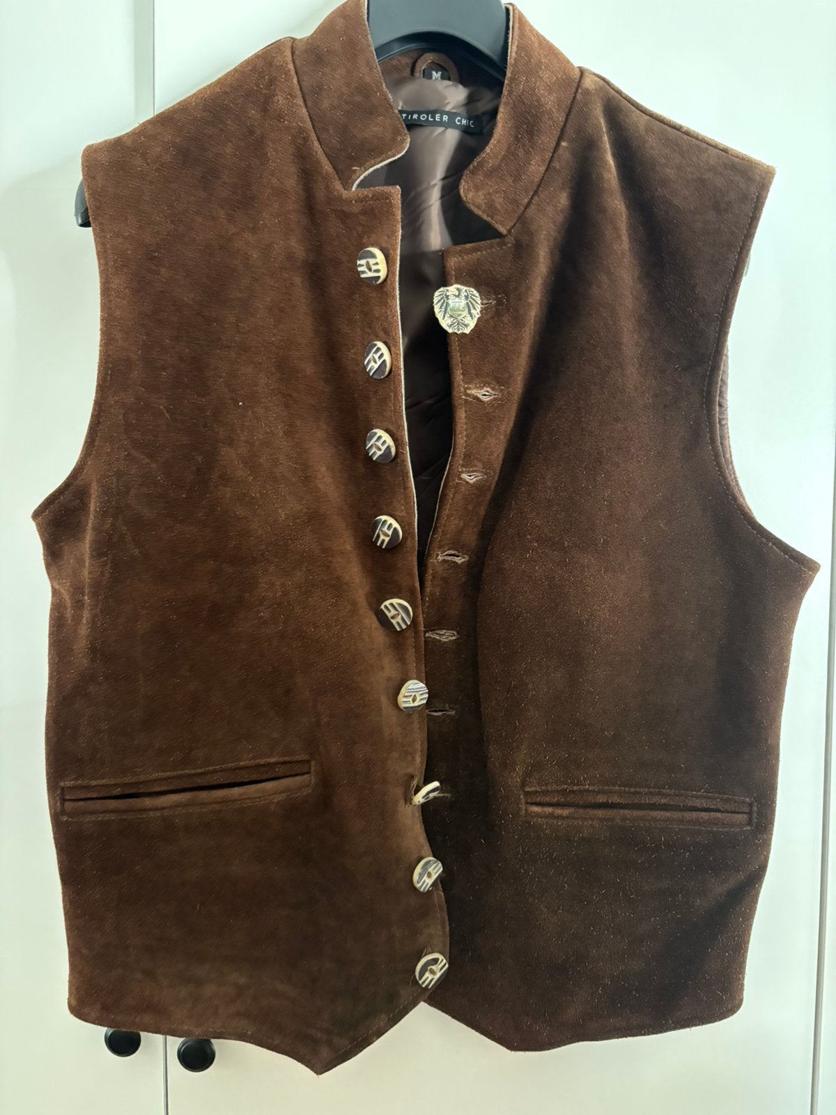 Tiroler Chic leder leer heren gilet / vest / trachten vest, Bruin, Maat 48/50 (M), Nieuw, Ophalen of Verzenden