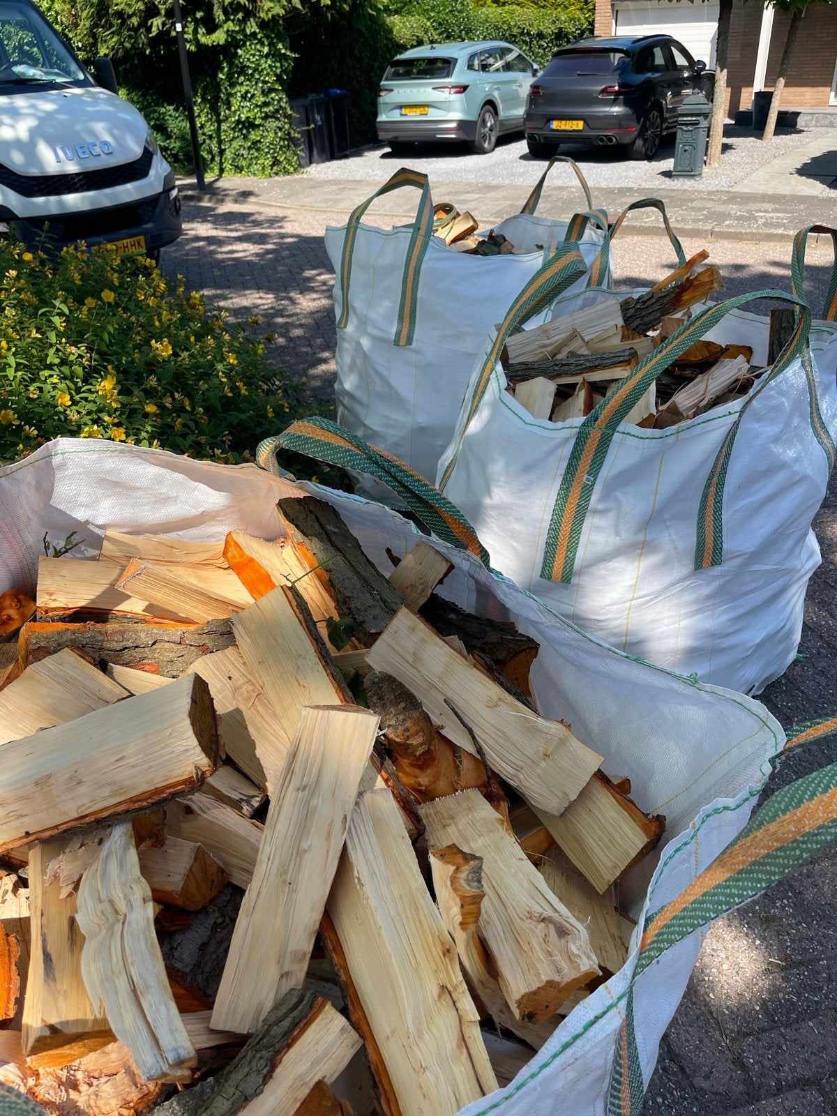 Gekloofd brandhout in big bags, Tuin en Terras, 3 tot 6 m³, Ophalen of Verzenden, Overige houtsoorten, Blokken