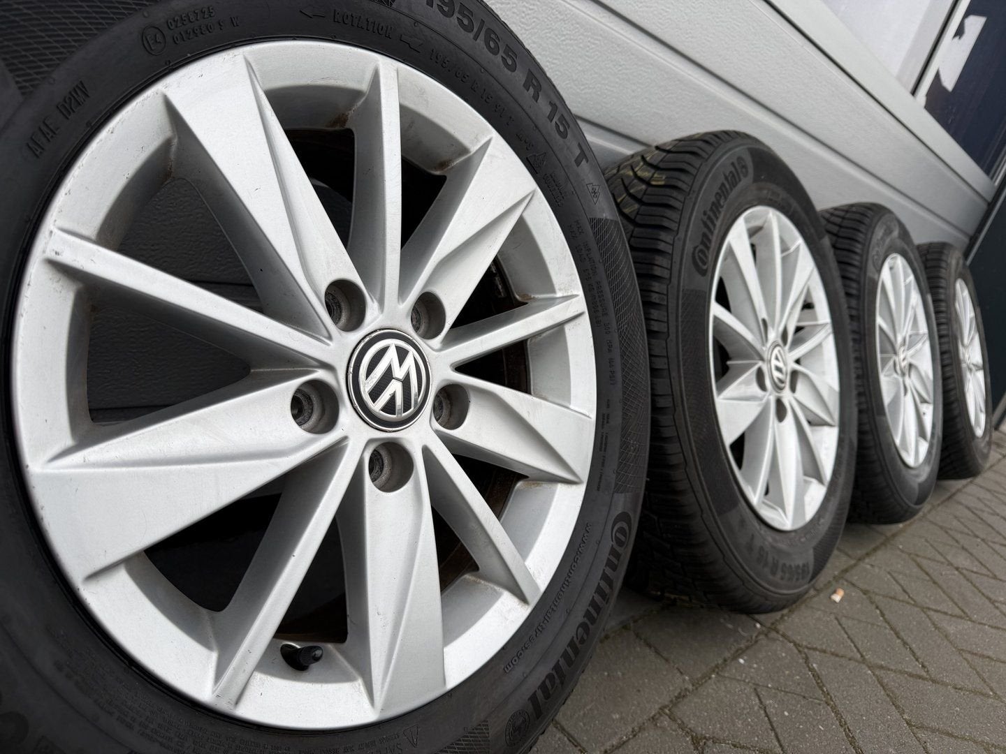 15” VW Caddy Touran Golf 6 7 8 Seat Leon skoda velgen banden, Gebruikt, 15 inch, -, -