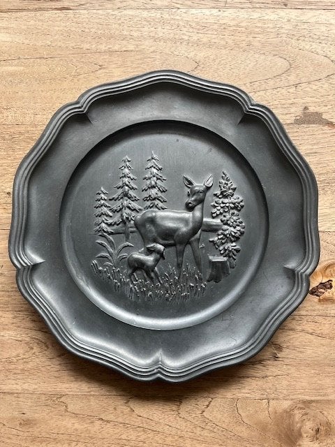 Tinnen wandbord Hert met Jong, ø 29 cm, Vintage, goede staat, Ophalen of Verzenden