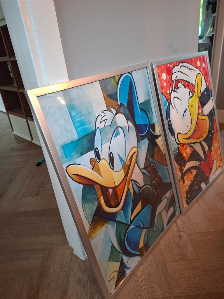 2 posters Donald duck, in lijst, Verzamelen, Ophalen, Zo goed als nieuw, A1 t/m A3