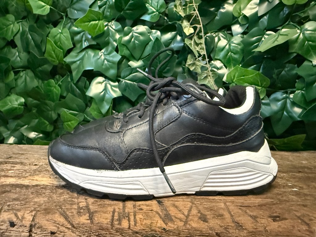 zo goed als nieuw sneakers van Xsensible maat 36 (wijdte GX), Kleding | Dames, Schoenen, Zwart, Ophalen of Verzenden, Xsensible