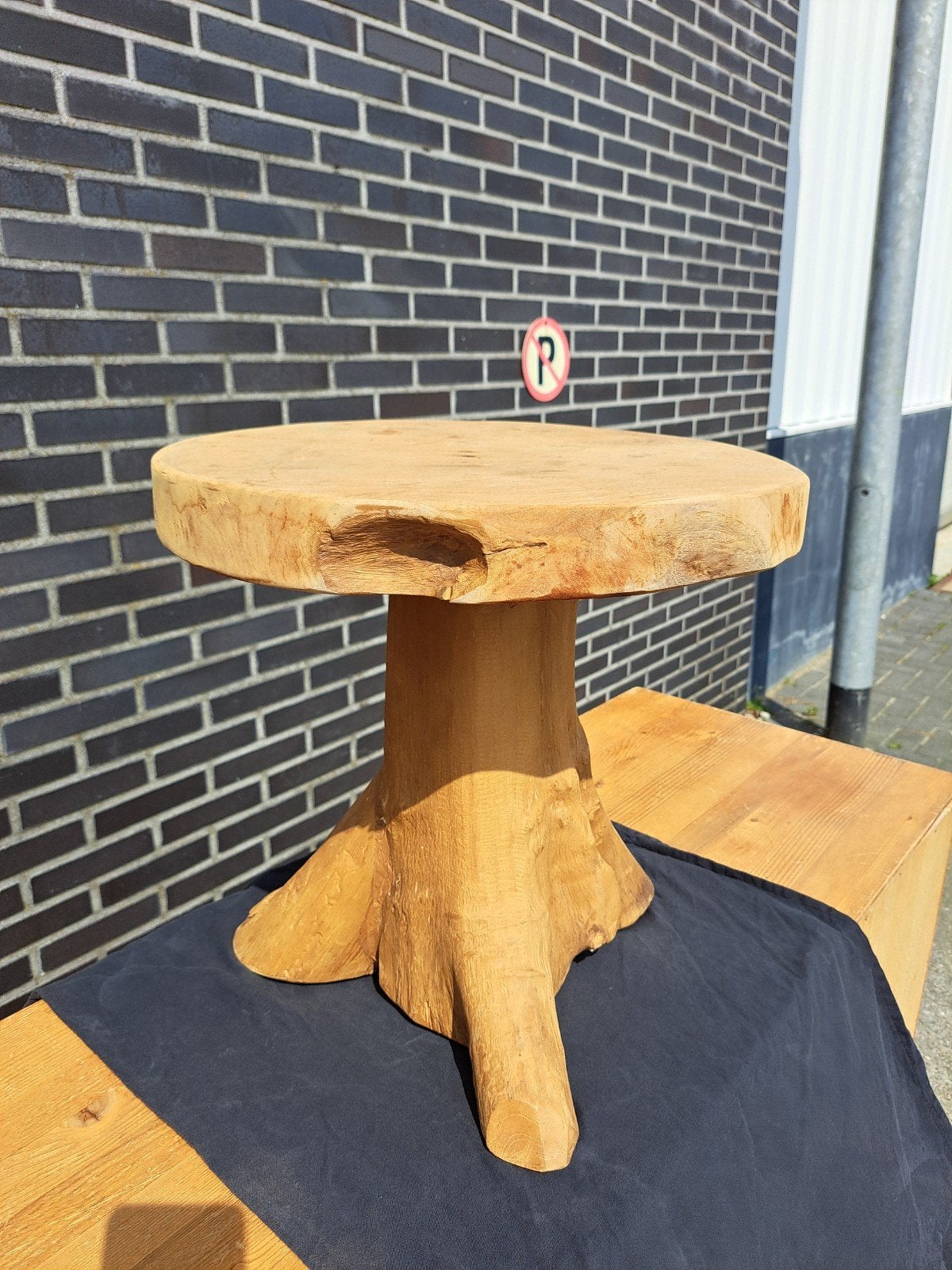 Teakhouten tafeltje boomstam, Ophalen, RoDeKo Volendam, R.kooij65@gmail.com, Gebruikt
