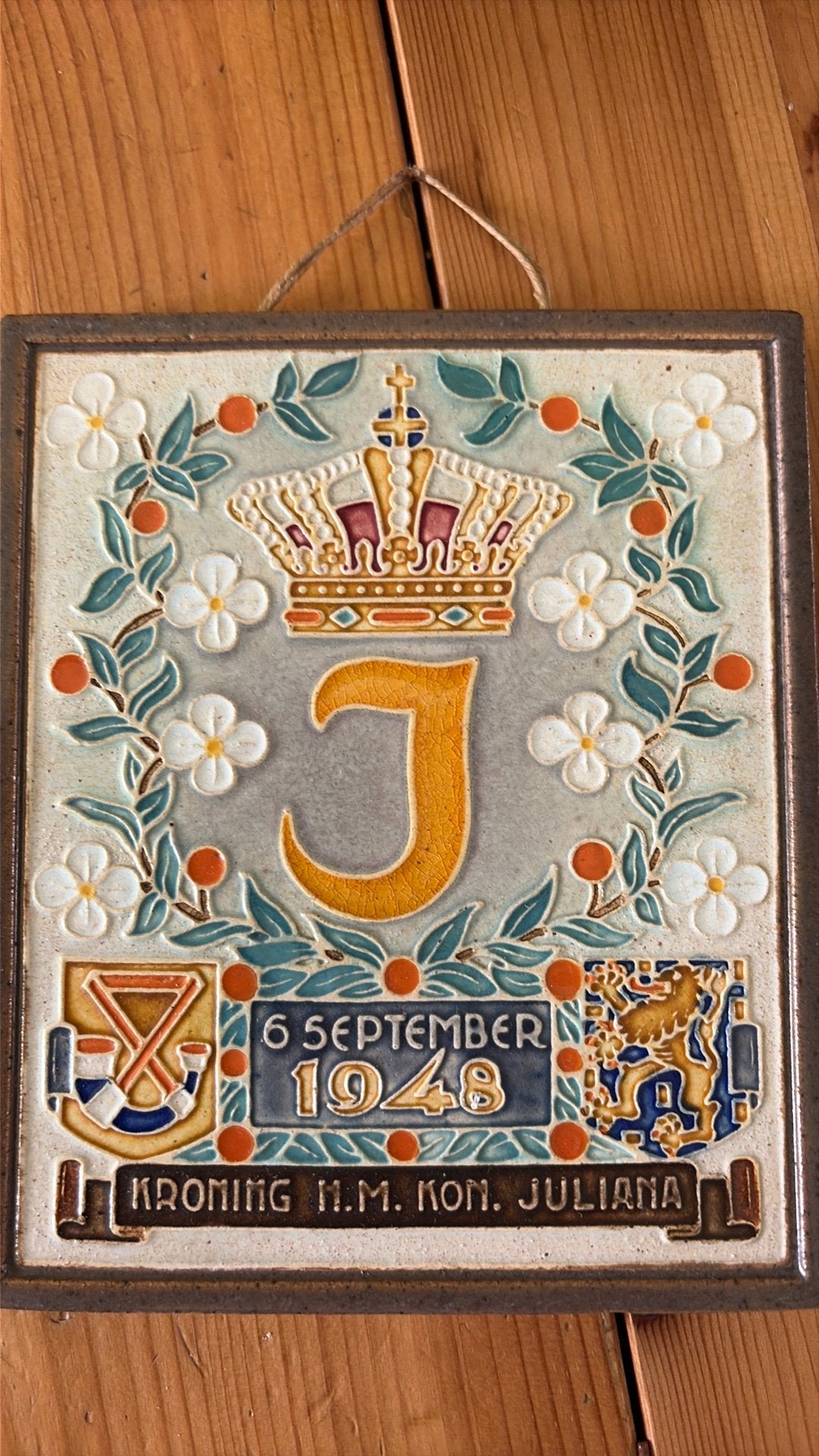 Herdenkingstegel Kroning H.M. Koningin Juliana 1948, Ophalen of Verzenden