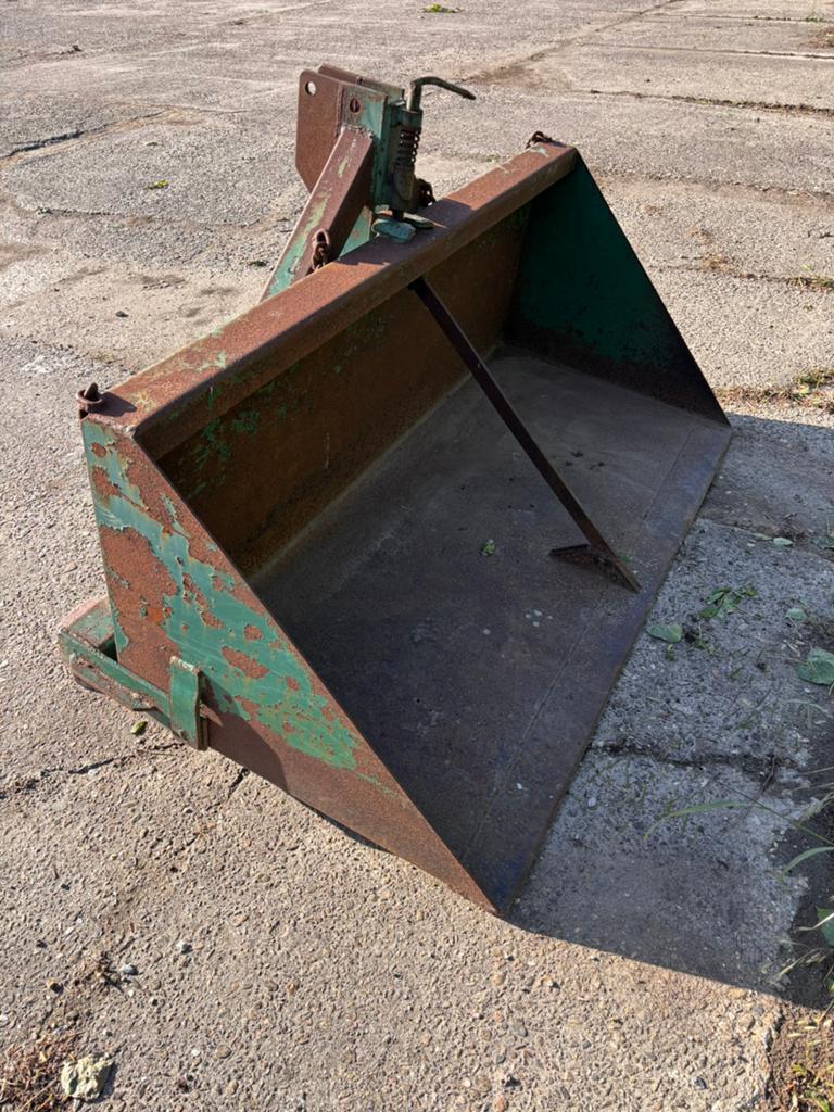 Zware grondbak 180 x 80 cm- kantelbaar - technisch goed, Ophalen