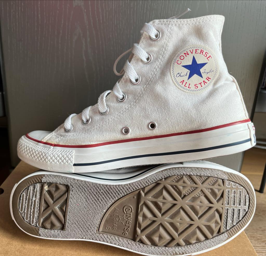 Converse All Star High Top Sneakers - Maat 39, Kleding | Dames, Schoenen, Wit, Ophalen of Verzenden, Sneakers of Gympen, Gedragen