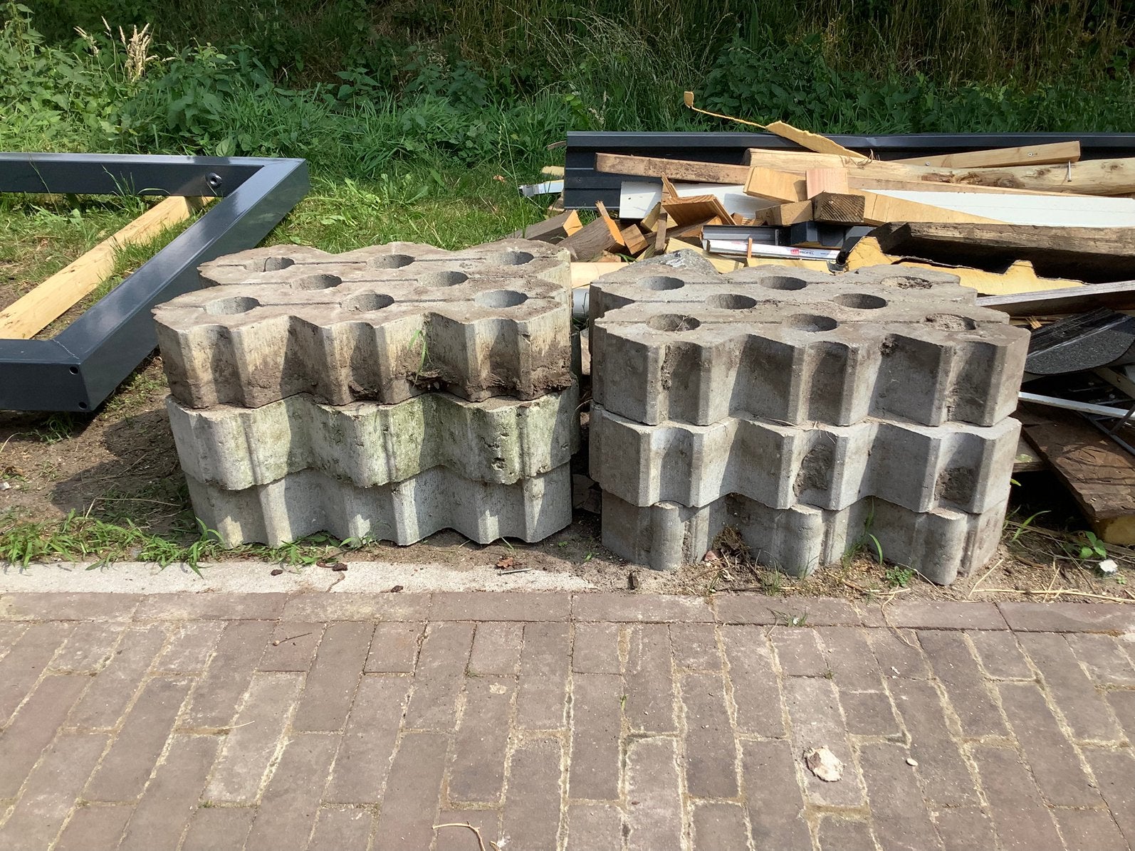 Grastegels, Tuin en Terras, Ophalen, Zo goed als nieuw, Beton, Terrastegels
