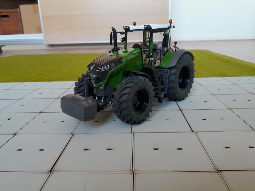 Fendt 1050, Hobby en Vrije tijd, Modelauto's | 1:32, Ophalen of Verzenden, Tractor of Landbouw, Overige merken