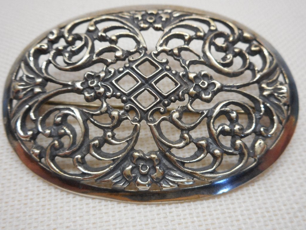 Zilveren mooie vintage broche nr.1210