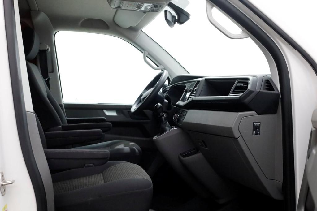 Volkswagen Transporter T6.1 2.0 TDI 110pk Lang Comfortline A, Auto's, Voorwielaandrijving, Gebruikt, Euro 6, 4 cilinders
