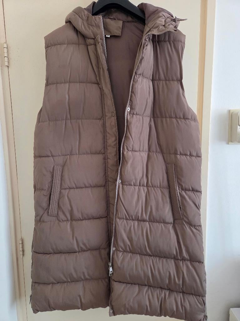 Beige lange bodywarmer, Kleding | Dames, Bodywarmers, Ophalen, Beige, Maat 46/48 (XL) of groter, Onbekend