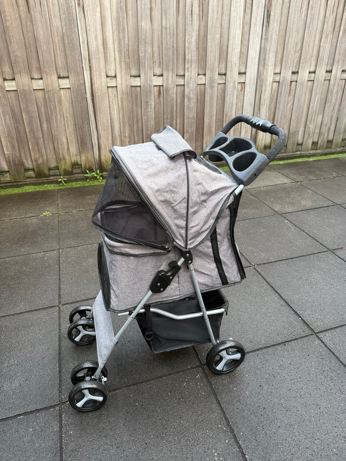 Huisdierenbuggy – Zo goed als nieuw/Comfortabel & Opvouwbaar, Ophalen, Zo goed als nieuw