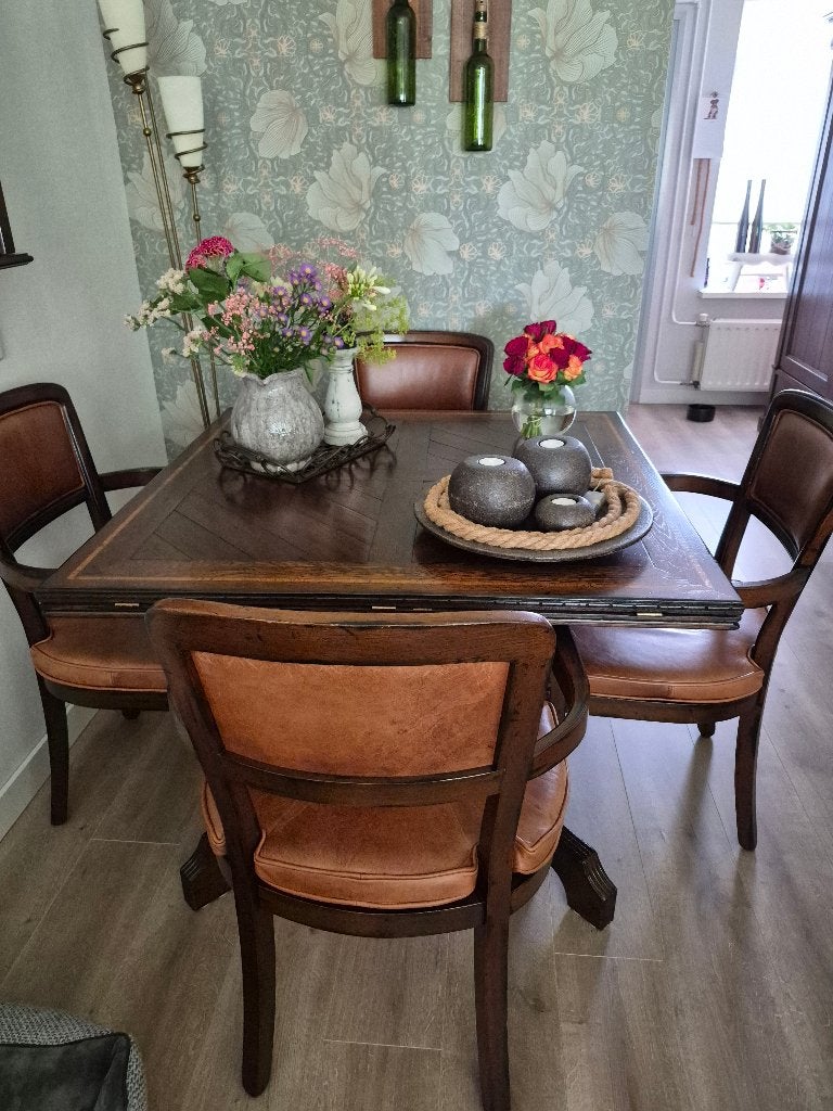 Mooie Mahonie houten eethoek, Huis en Inrichting, Ophalen, Gebruikt, Klassiek, Vierkant